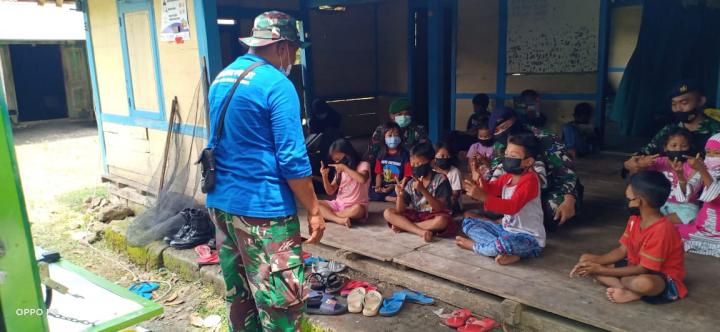 Satgas TMMD 110 Bojonegoro Berikan Wawasan Kebangsaan Kepada Anak Nglombo